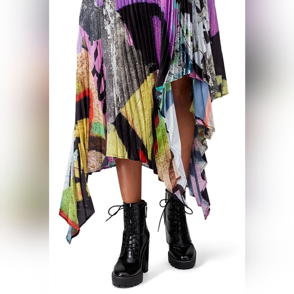 D3. MARQUES ALMEIDA GRAFFITI PRINT PLEATED DRESS - Picture 10 of 11